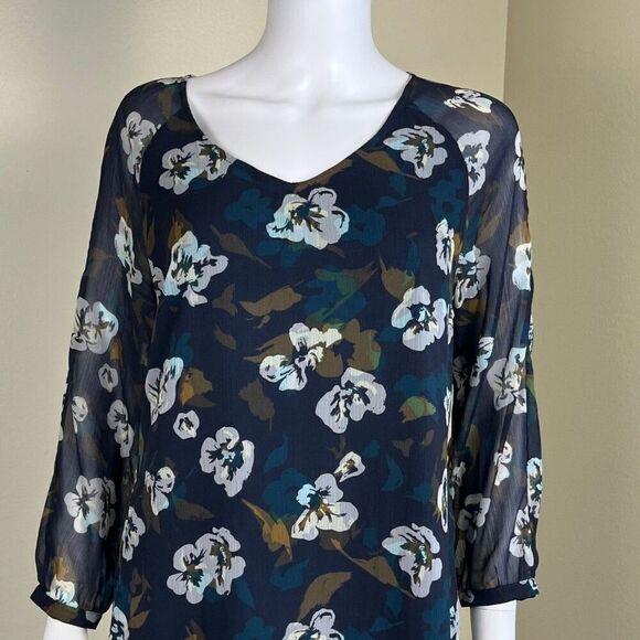 Cabi Women's Size S Blue Floral Sheer Pirouetee Drop Waist Teired Midi Dress - Picture 3 of 16